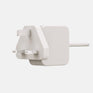 Universalspannungs Ladegeraet + Steckeradapter